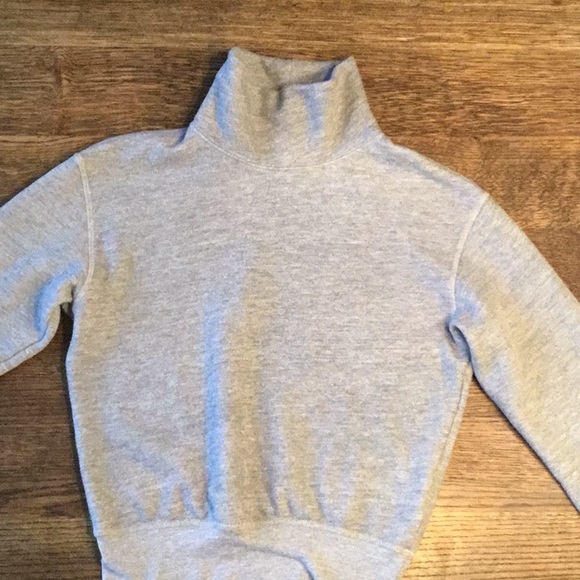 Turtleneck grey sweater! - Picture 1 of 2